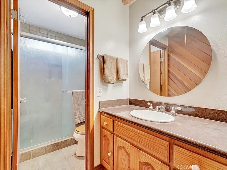850 E Oak Hill St #1 — Photo 5