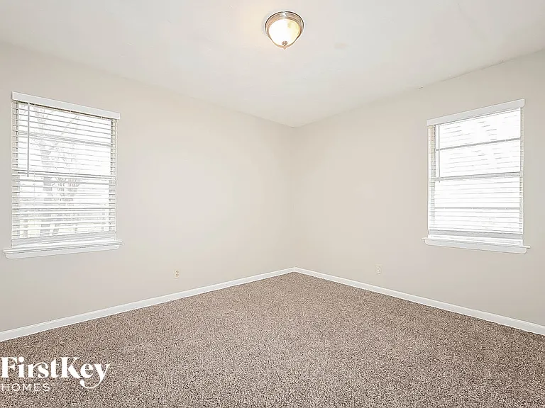 3825 Tolbert St — Photo 7