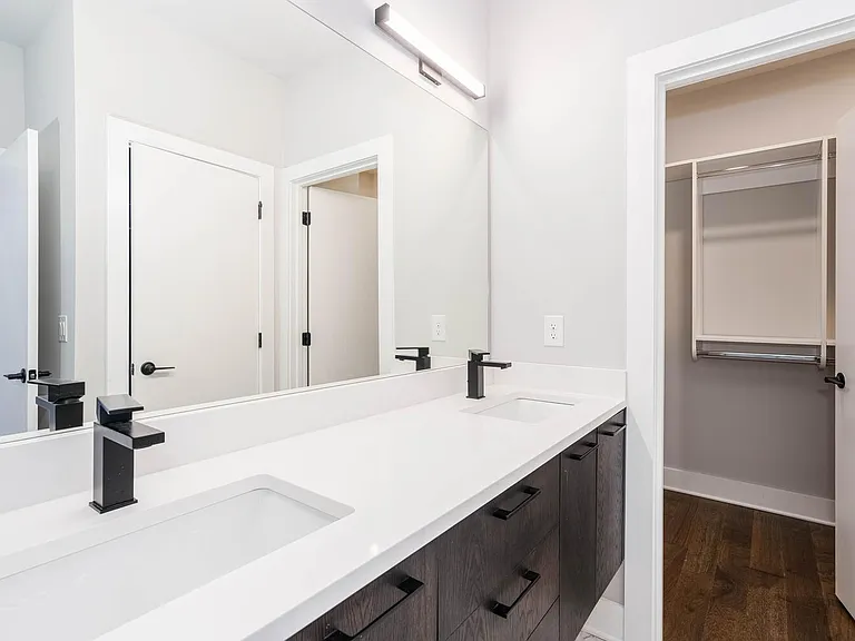 673 Ethel St NW — Photo 34