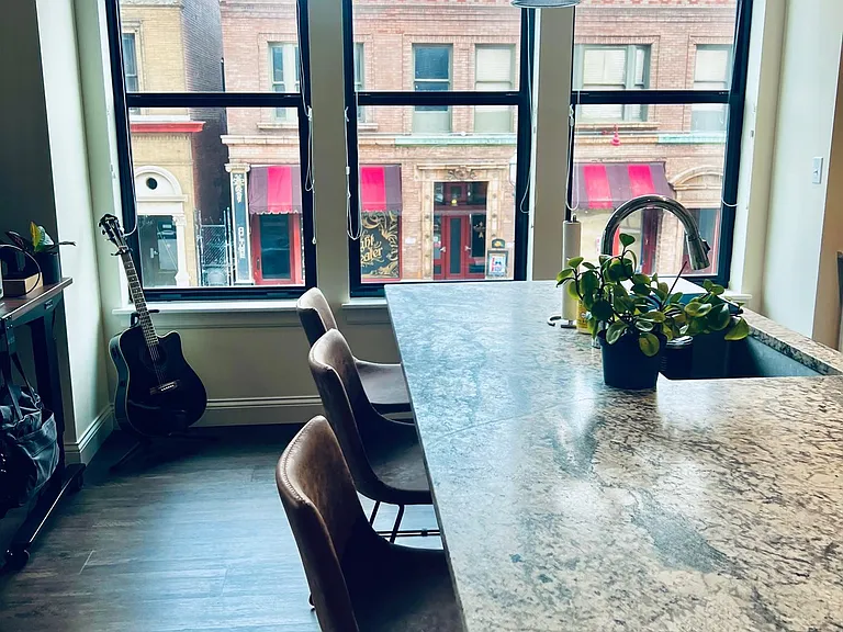 4301 Maryland Ave #3 — Photo 10