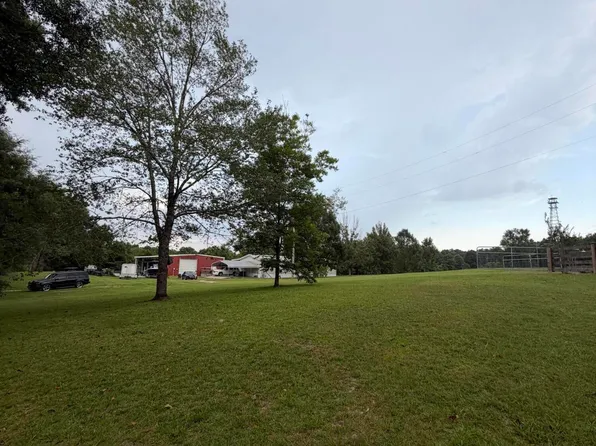 130 Buck Branch School Rd, Poplarville, MS 39470