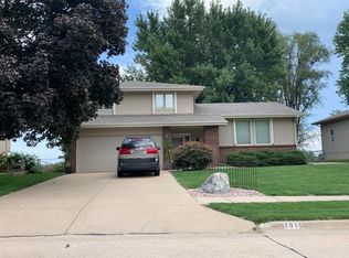 3015 N 200th Ave, Elkhorn, NE 68022