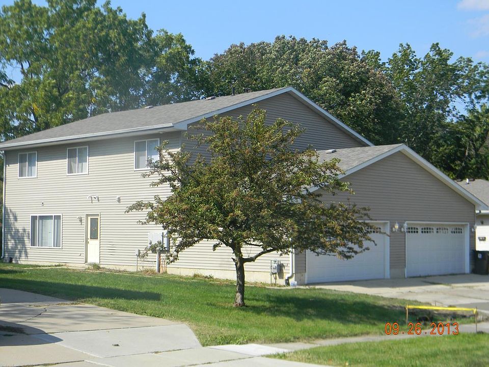 1st image of 306 N Genevieve St