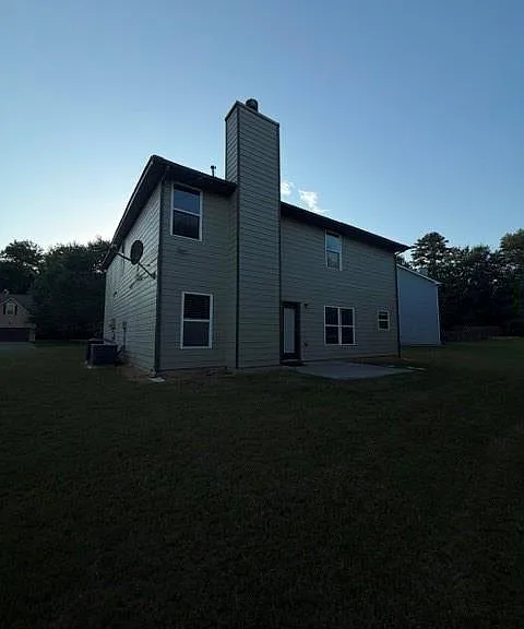 1020 Capstone Ct — Photo 4