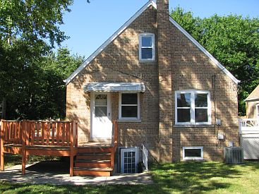 4th image of 10459 S Sawyer Ave