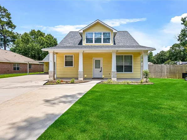 659 Chateau Woods Parkway Dr, Conroe, TX 77385