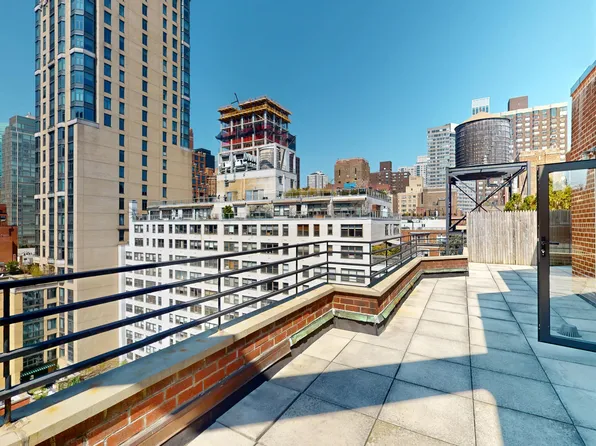 20 Beekman Place image 1 of 20