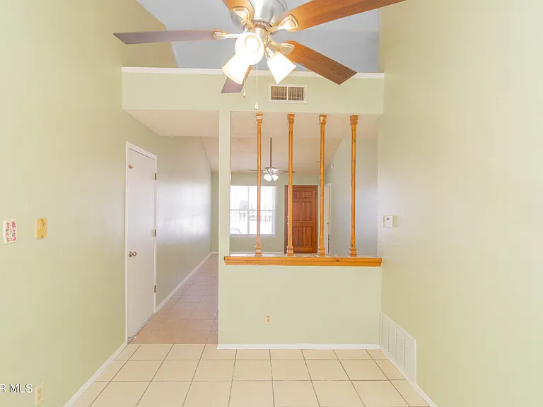 12056 Bellows Ct — Photo 15