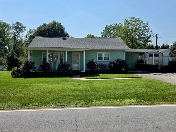 264 Fairplains Rd, North Wilkesboro, NC 28659