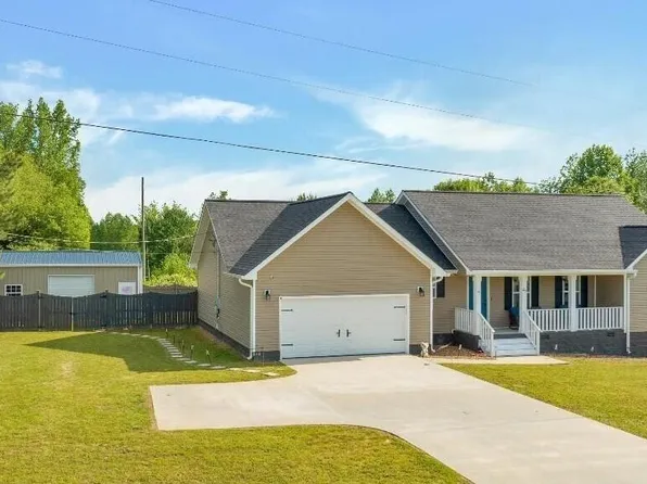 22 Ky Creed Ln, Rainsville, AL 35986