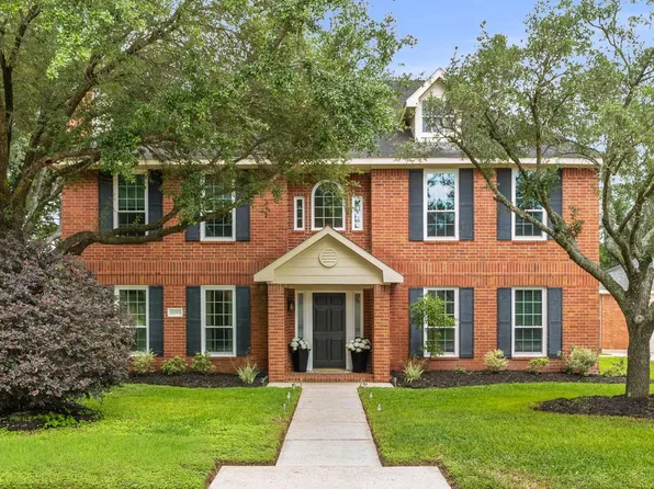 12003 Helene Ct, Pinehurst, TX 77362