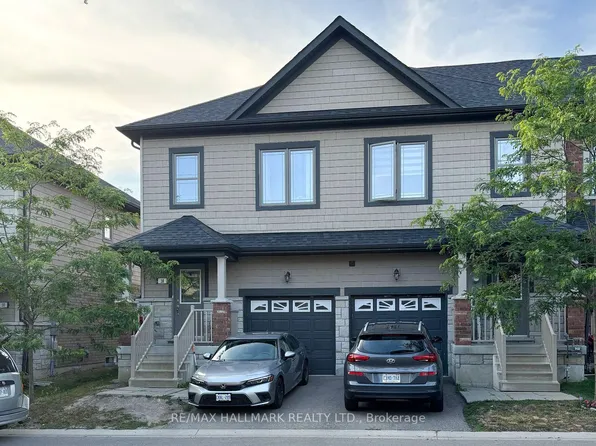 28 Deneb St, Barrie, ON L4M 0K6