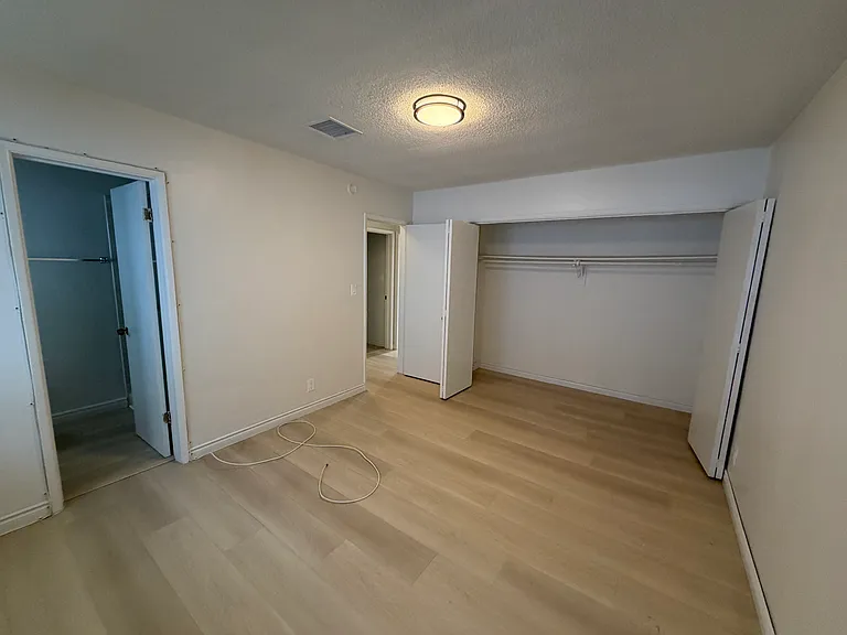 701 S Grevillea Ave #3 — Photo 4