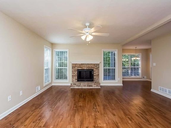 5th image of 428 Cannonball Ct