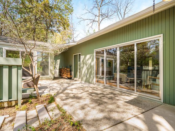 265 Erie Rd, Columbus, OH 43214