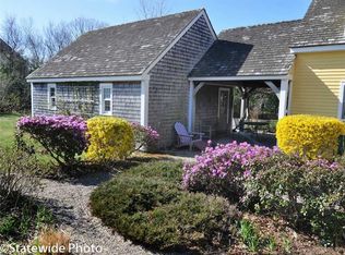 311 Kettle Pond Dr, South Kingstown, RI 02879