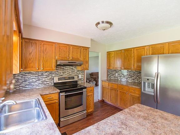 2nd image of 34815 Timberview Dr