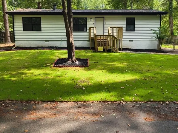 4185 Bradley Dr, Snellville, GA 30039
