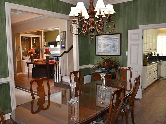 4th image of 1003 Southlake Hills Dr