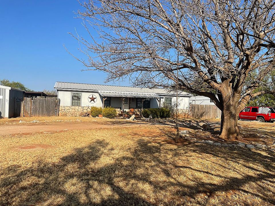 2nd image of 300 County Road 365