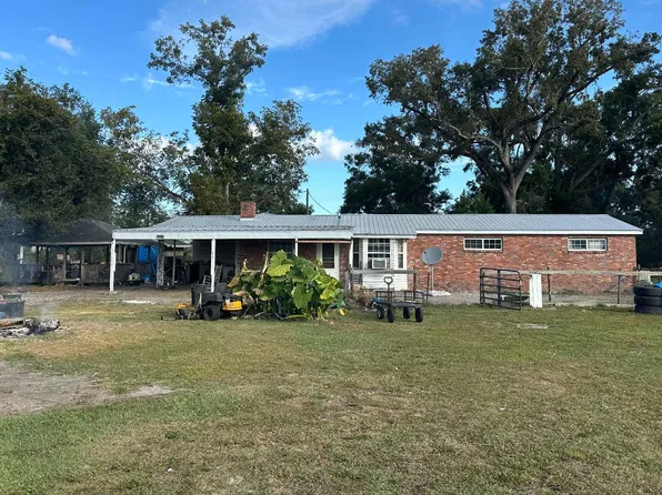 27090 37th Rd, Branford, FL 32008