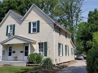 37643 2nd St, Willoughby, OH