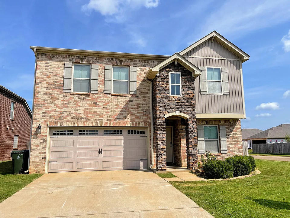 169 Harold Murphy Dr