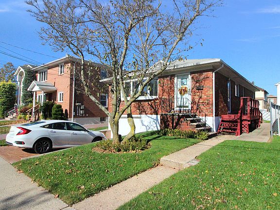2nd image of 41 Croak Ave