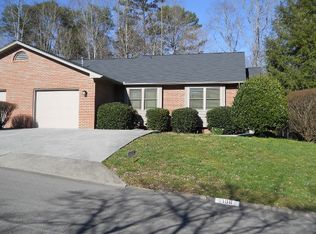 106 Blue Ridge Ct, Oak Ridge, TN 37830