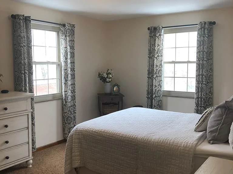 1606 Elmwood Ave #B — Photo 6
