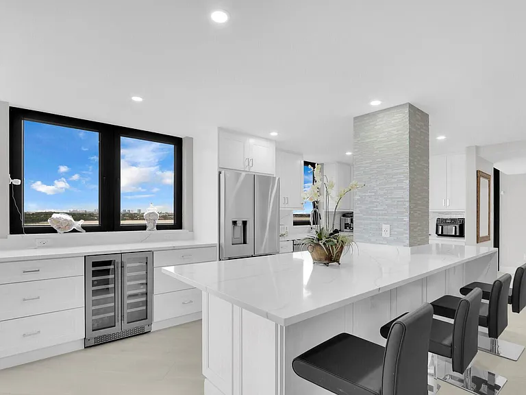 5380 N Ocean Dr #9A — Photo 11