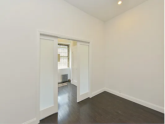 Rented by Cooper & Cooper Real Estate | media 16