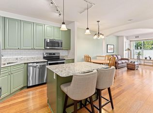 1800 Graham Ave UNIT 121, Saint Paul, MN 55116