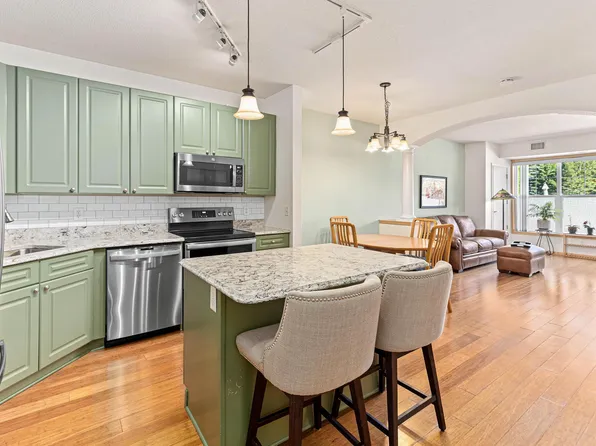 1800 Graham Ave Unit 121, Saint Paul, MN 55116