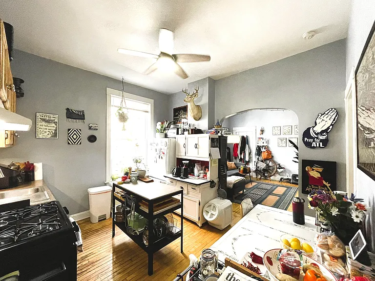 2004 W Armitage Ave #1R — Photo 11