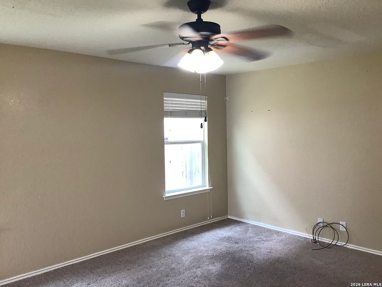 3 bed, 1418 sqft, $1,595 — Photo 4