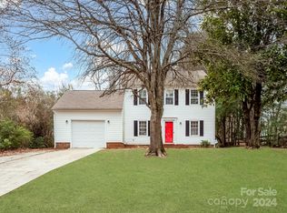 8920 Danson Dr, Charlotte, NC 28277