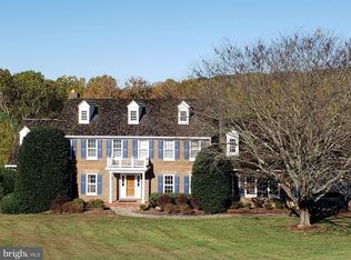 22137 Creekview Dr, Gaithersburg, MD