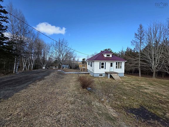 2nd image of 15013 Highway 6