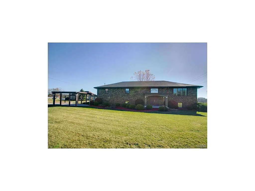 8481 Milton Carlisle Rd photo 1