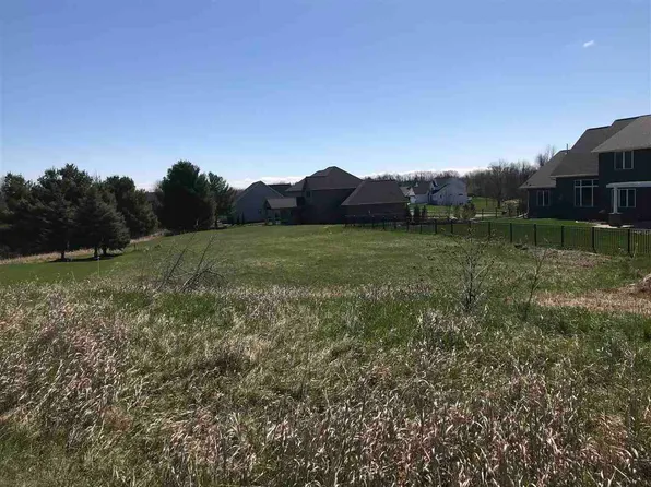 2140 Lucille Ct #12, Green Bay, WI 54313