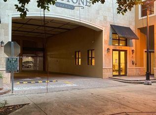 3530 SW 22nd St APT 511, Miami, FL 33145