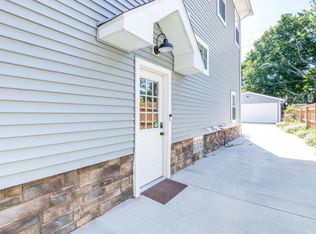 13227 Merl Ave, Lakewood, OH 44107