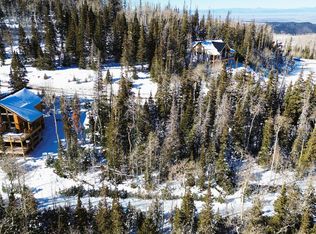 689 Hunter Ridge Dr, Brian Head, UT 84719