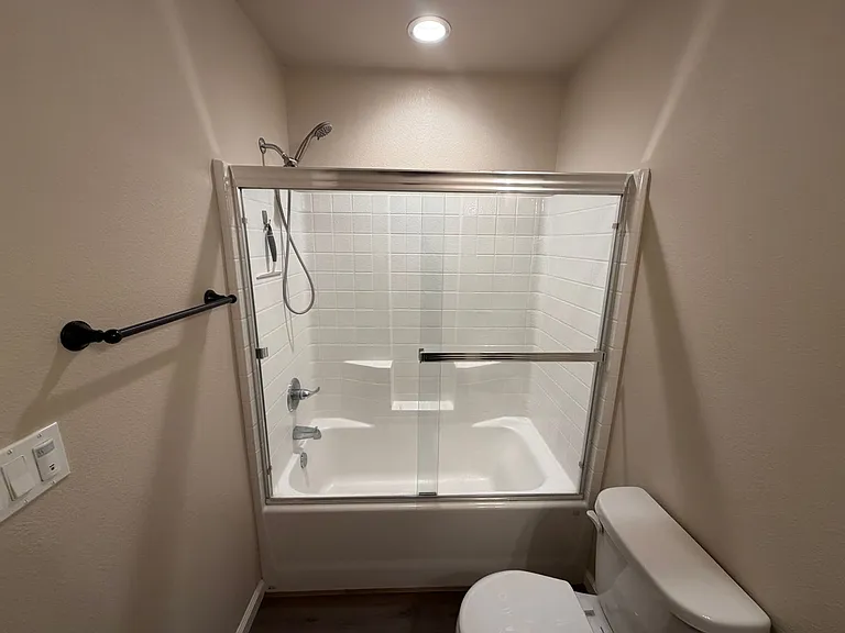 1194 Velarde Cir — Photo 48