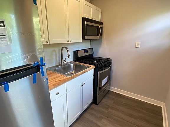 3rd image of 428 Liberty St #2H