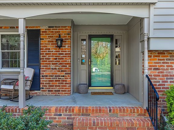 4th image of 3918 Margate Dr
