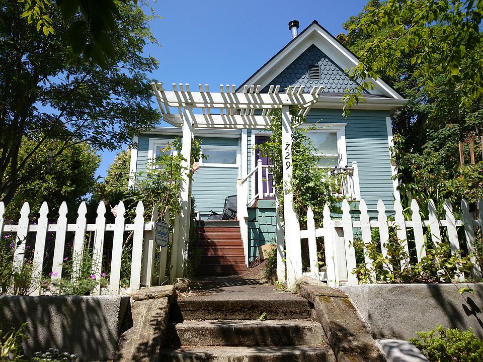 2nd image of 729 20th Ave