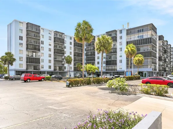 2901 26TH STREET W #818, BRADENTON, FL 34205