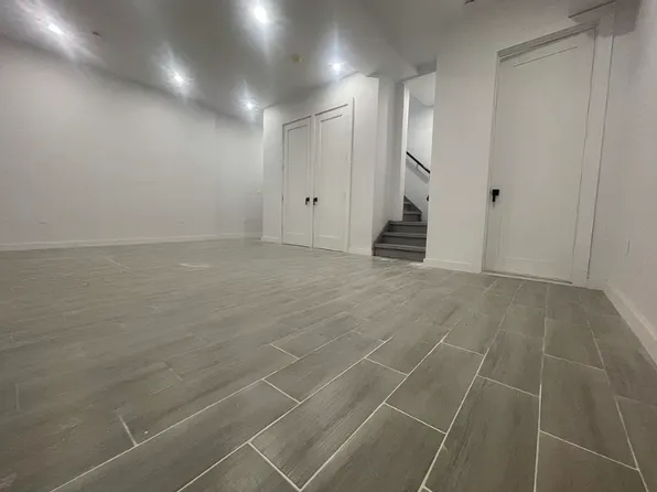 42 Grove Street image 7 of 9